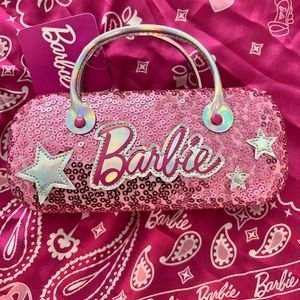Gorgeous pink Barbie sequin sun glass case !